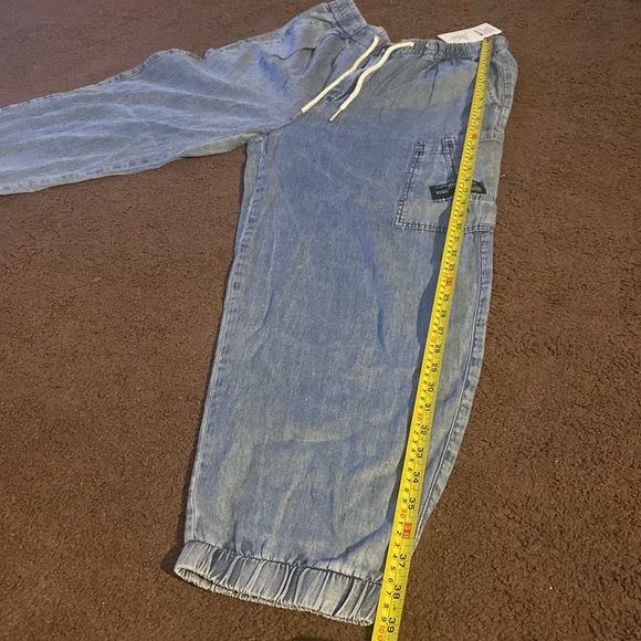 NWT- light Pants - Picture 5 of 11